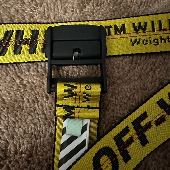 Classic 100% authentic off white belt - Picture 4 of 4